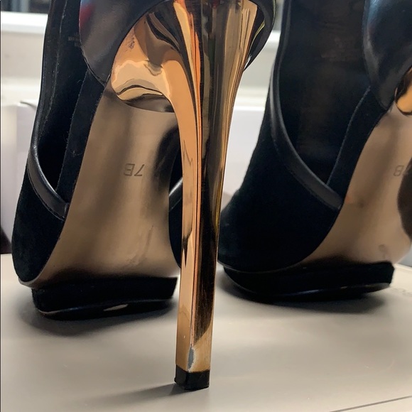 Women’s peep toe heels - Picture 3 of 8